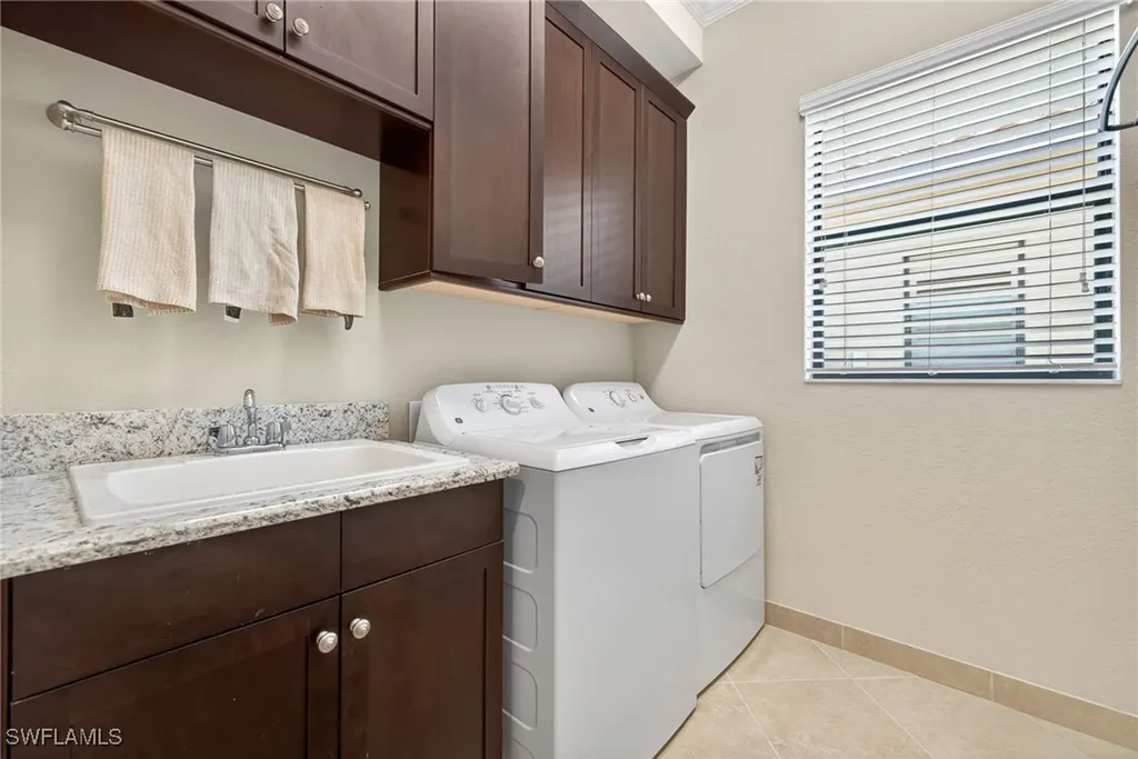 13431 Silktail Drive Naples FL 34109