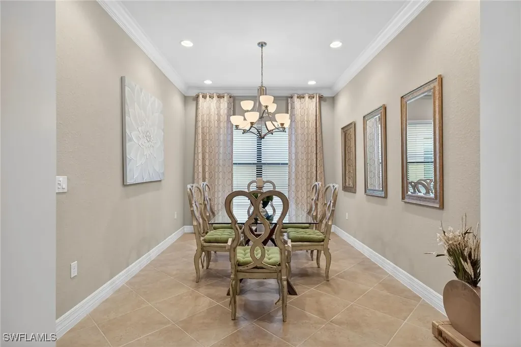 13431 Silktail Drive Naples FL 34109