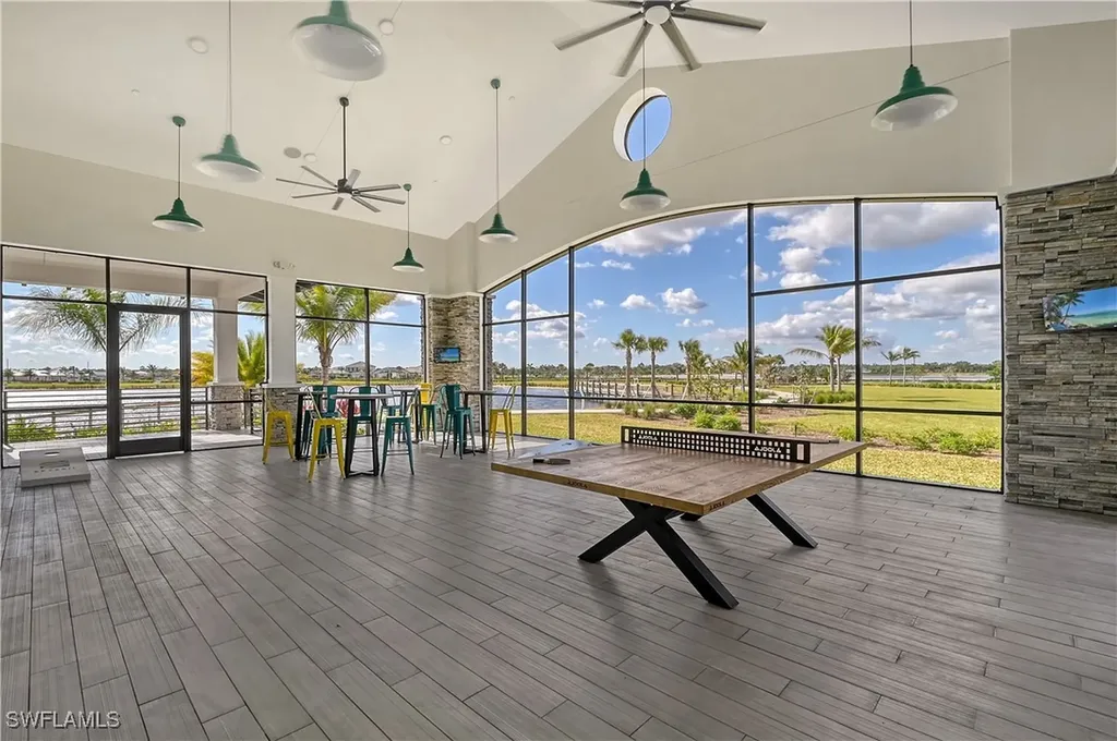 4135 Pegasus Way Naples FL 34120