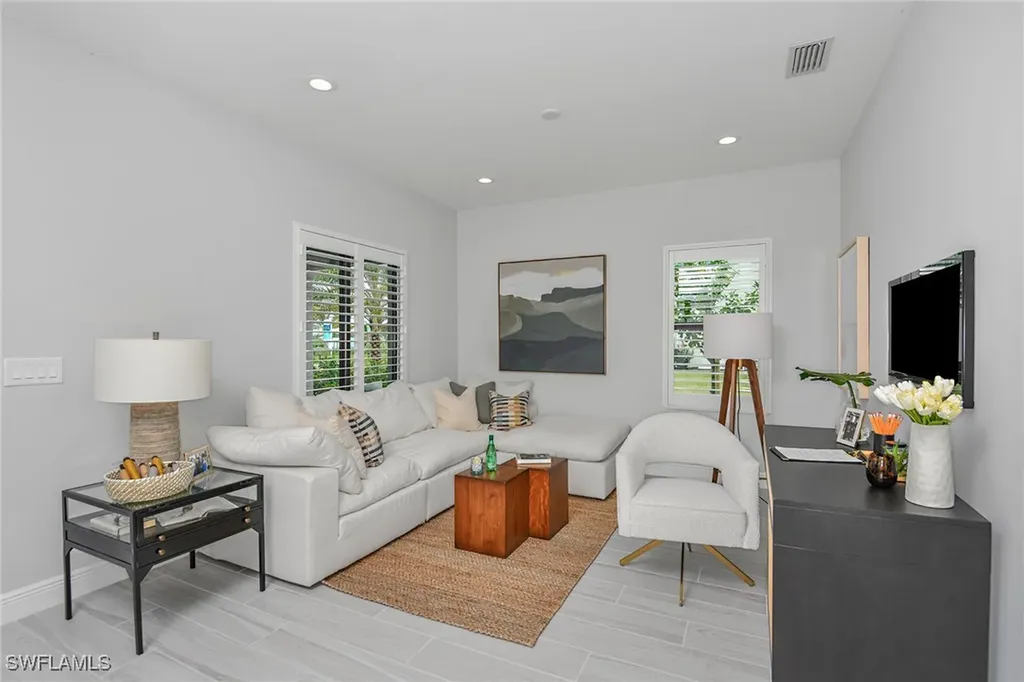 4135 Pegasus Way Naples FL 34120