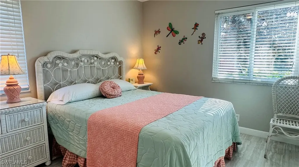 7824 Emerald Circle Naples FL 34109