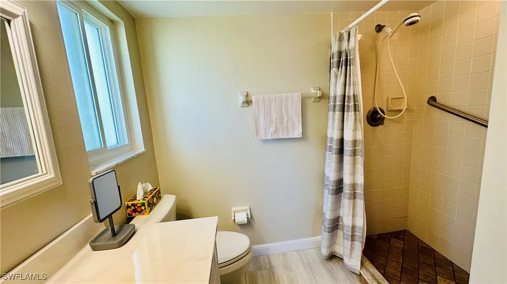 7824 Emerald Circle Naples FL 34109