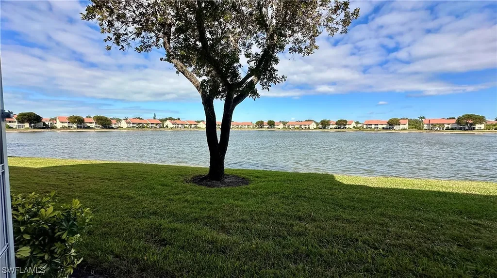 7824 Emerald Circle Naples FL 34109