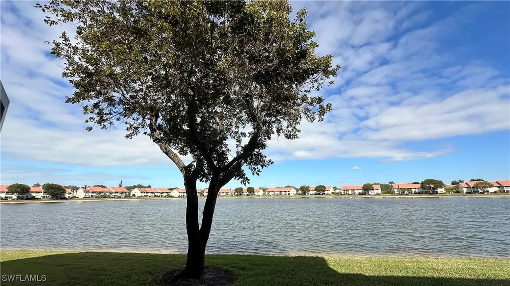 7824 Emerald Circle Naples FL 34109
