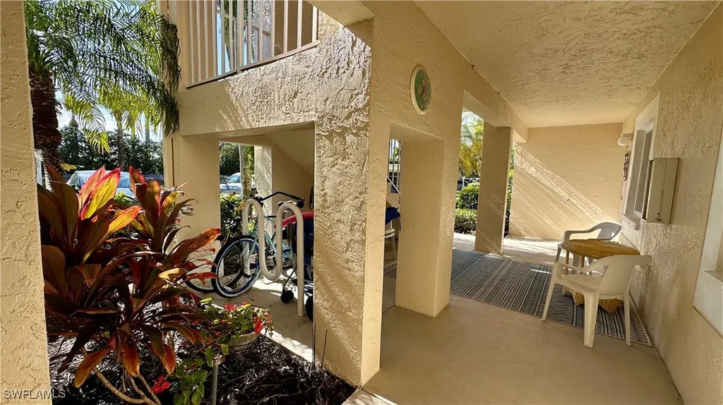 7824 Emerald Circle Naples FL 34109