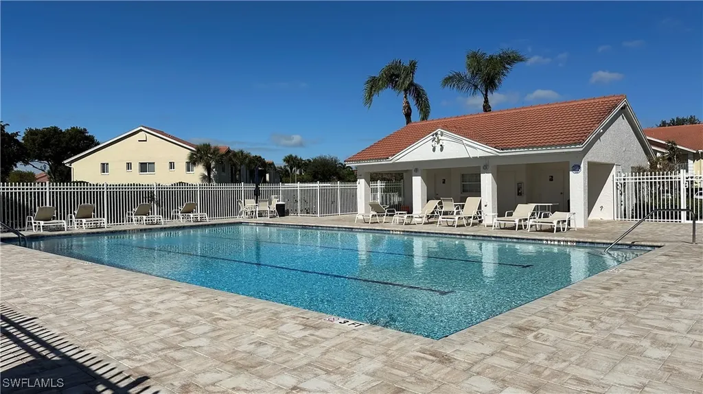 7824 Emerald Circle Naples FL 34109