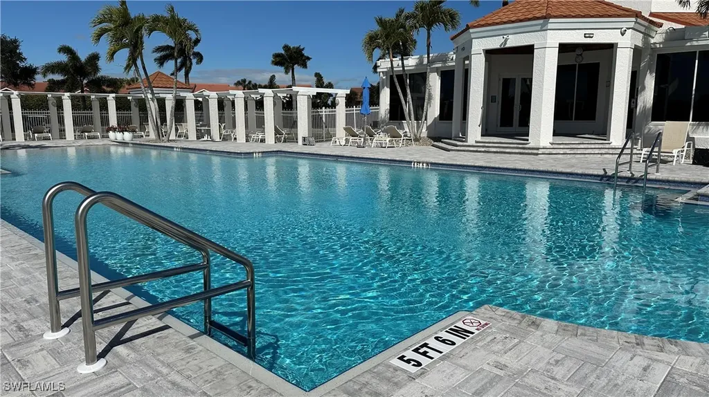 7824 Emerald Circle Naples FL 34109