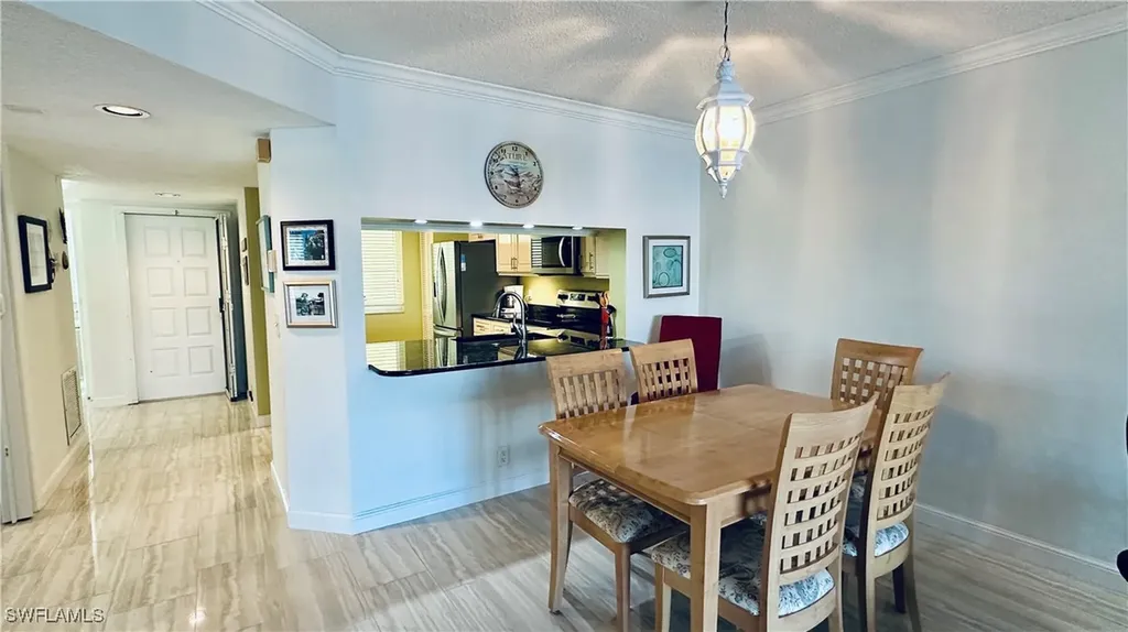 7824 Emerald Circle Naples FL 34109