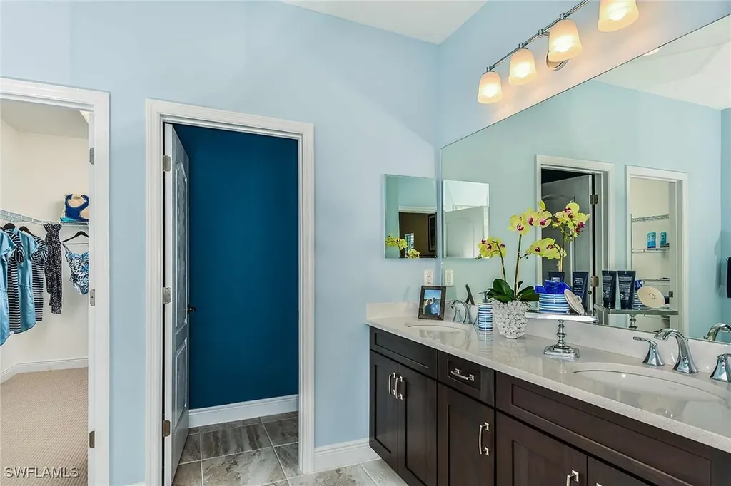 4523 Centaurus Circle Naples FL 34120