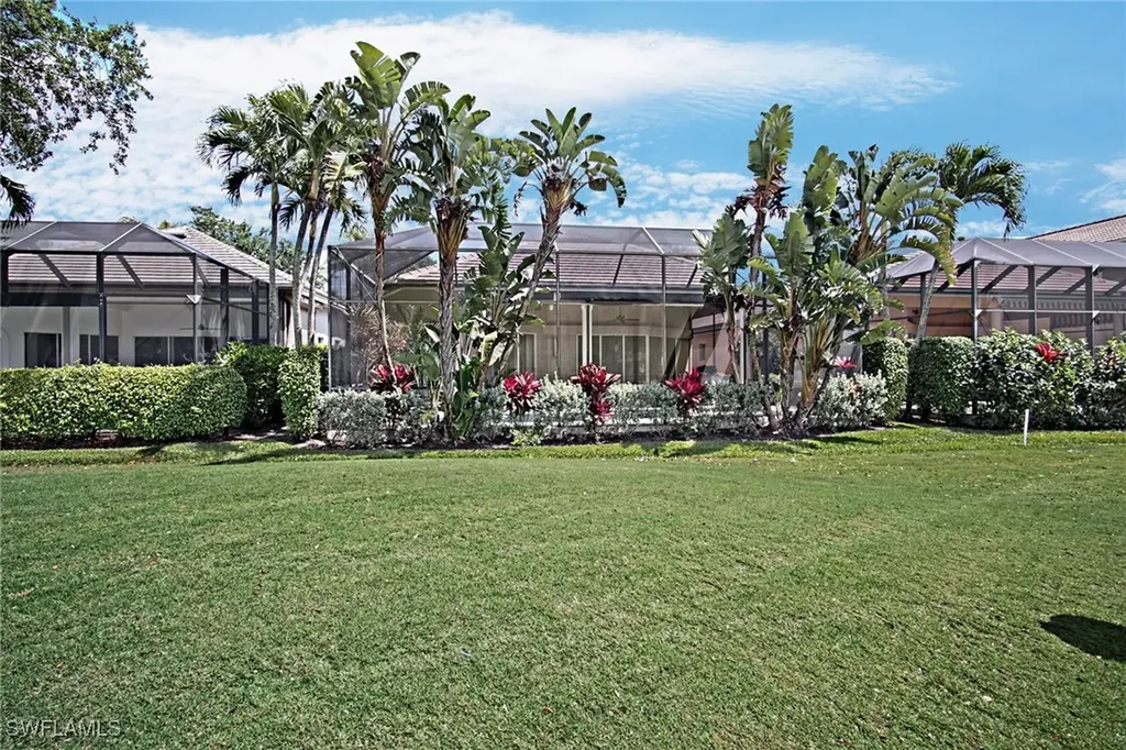 4248 Kensington High Street Naples FL 34105