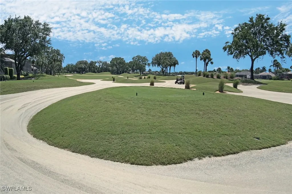 4248 Kensington High Street Naples FL 34105