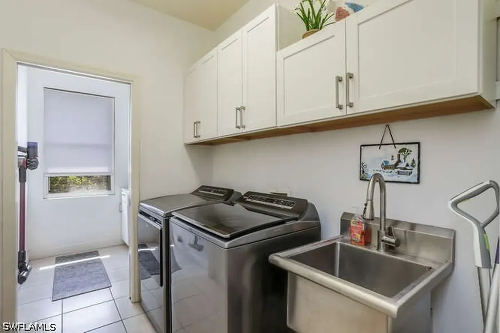 9871 Rookery Circle Estero FL 33928