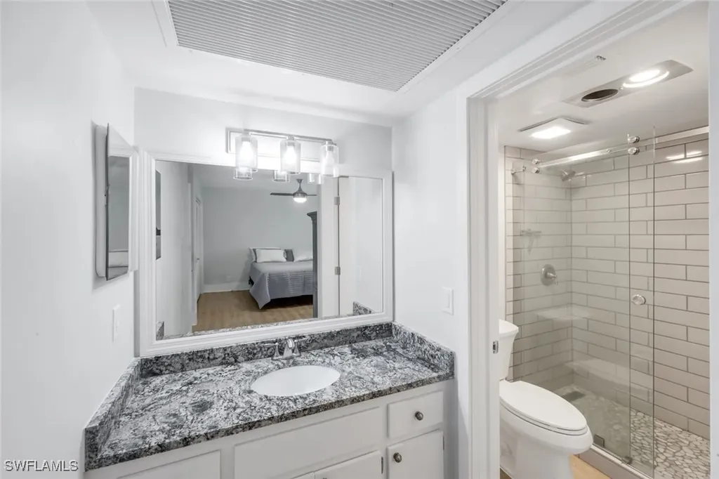 11 Bob O Link Court Naples FL 34105
