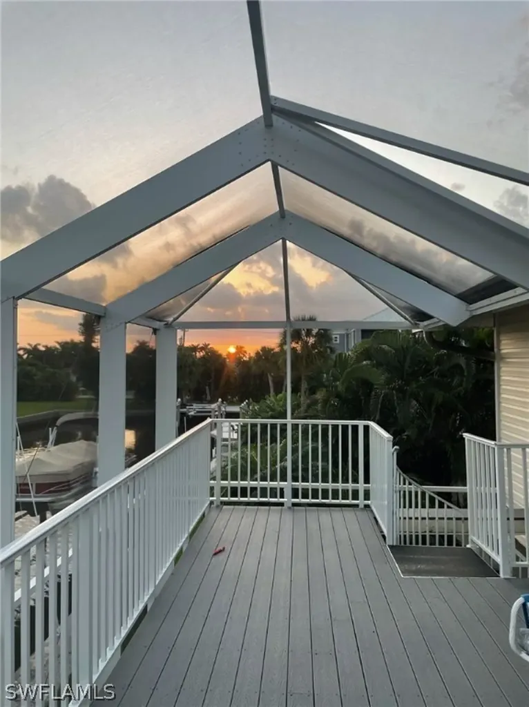 405 Cristobal Street Naples FL 34113