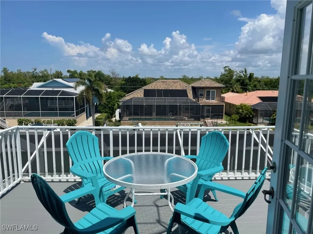 405 Cristobal Street Naples FL 34113
