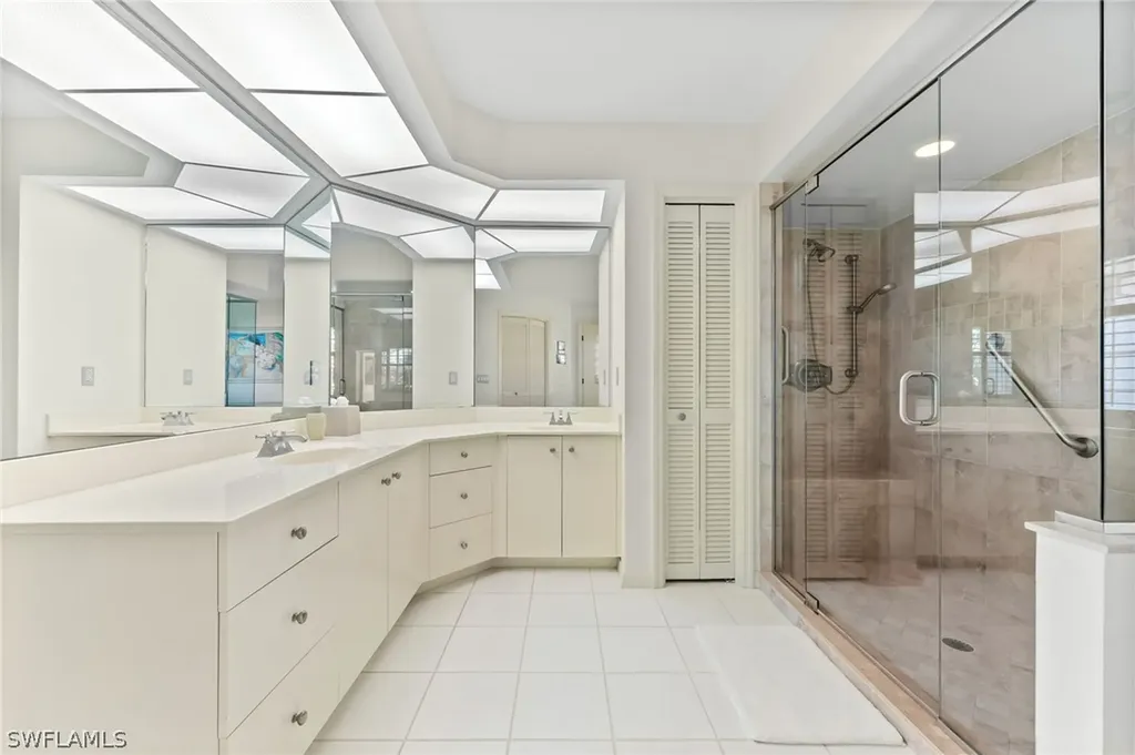 4256 Mourning Dove Drive Naples FL 34119