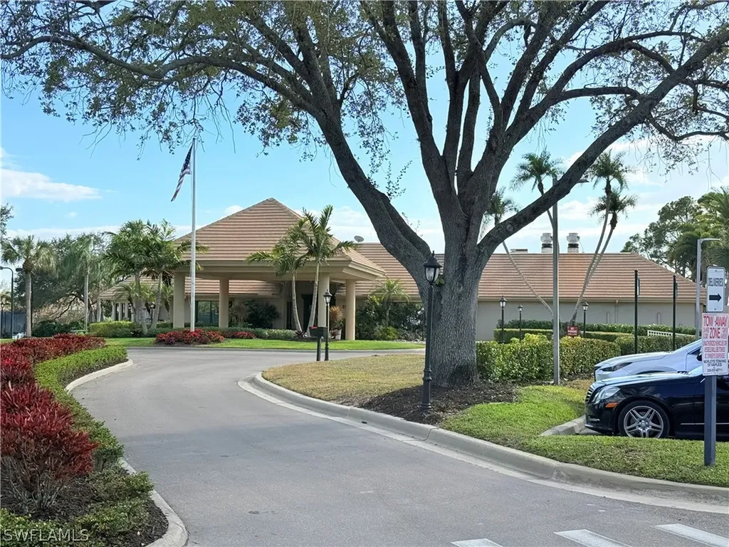 4256 Mourning Dove Drive Naples FL 34119