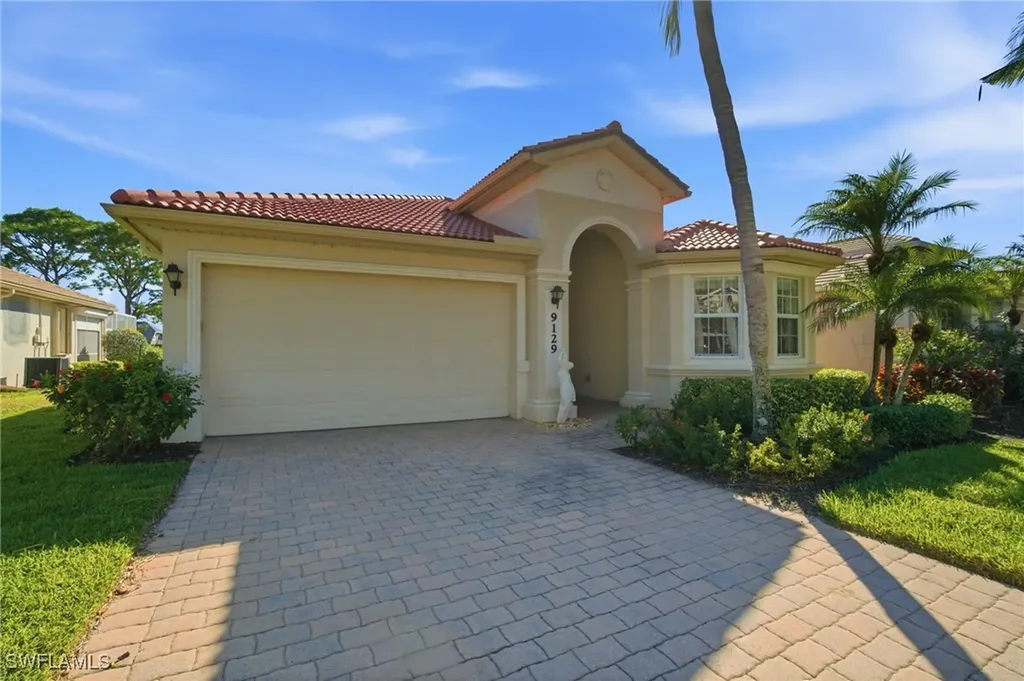 9129 Spanish Moss Way Bonita Springs FL 34135