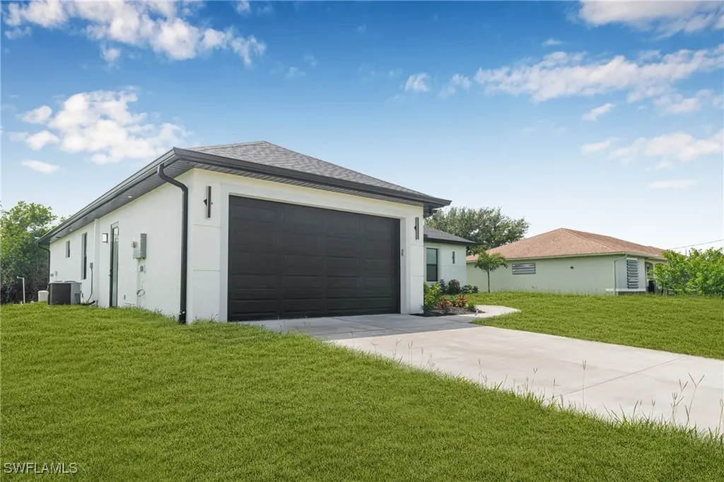 529 Kilgour Avenue Lehigh Acres FL 33974