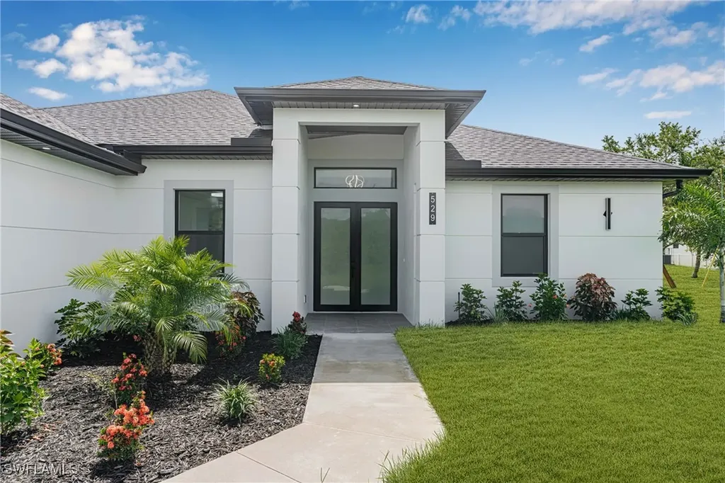 529 Kilgour Avenue Lehigh Acres FL 33974