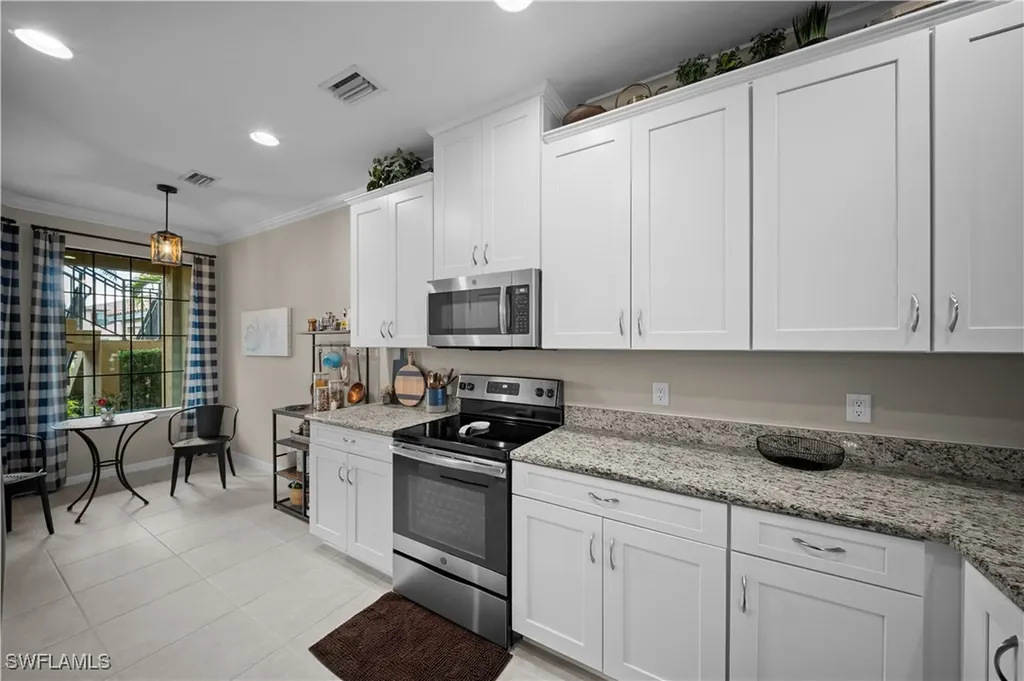 9441 Benvenuto Court Naples FL 34119