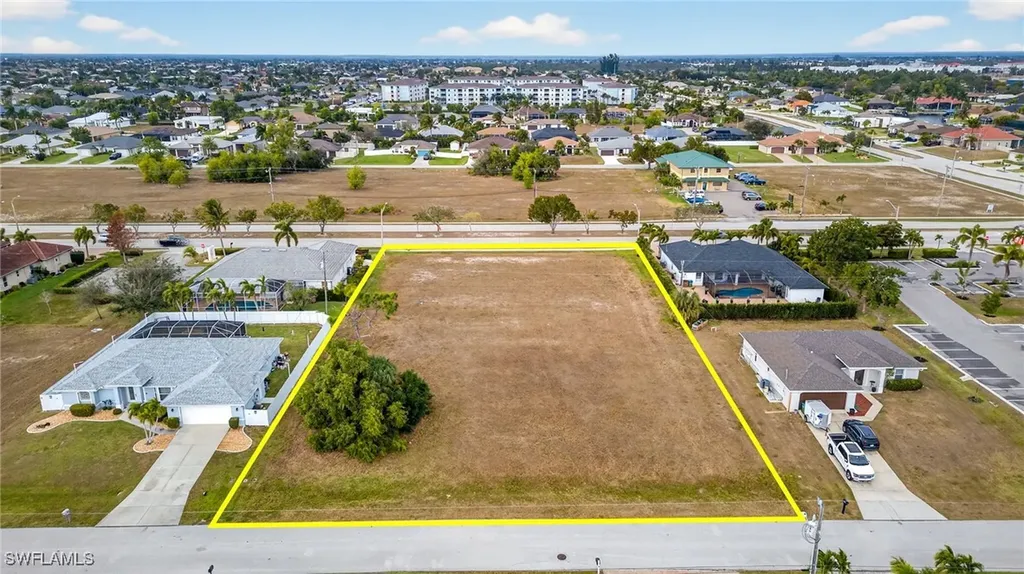 3723 Chiquita Boulevard S Cape Coral FL 33914