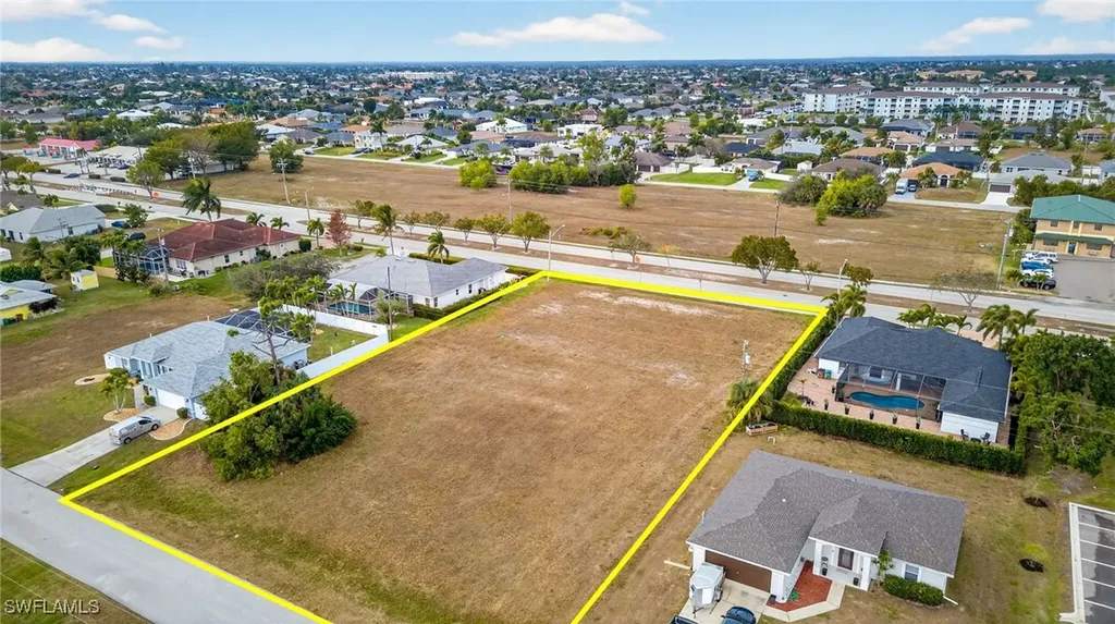 3723 Chiquita Boulevard S Cape Coral FL 33914