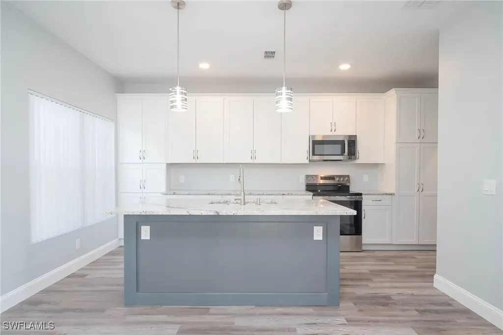 6119 Lake Front Drive Fort Myers FL 33908