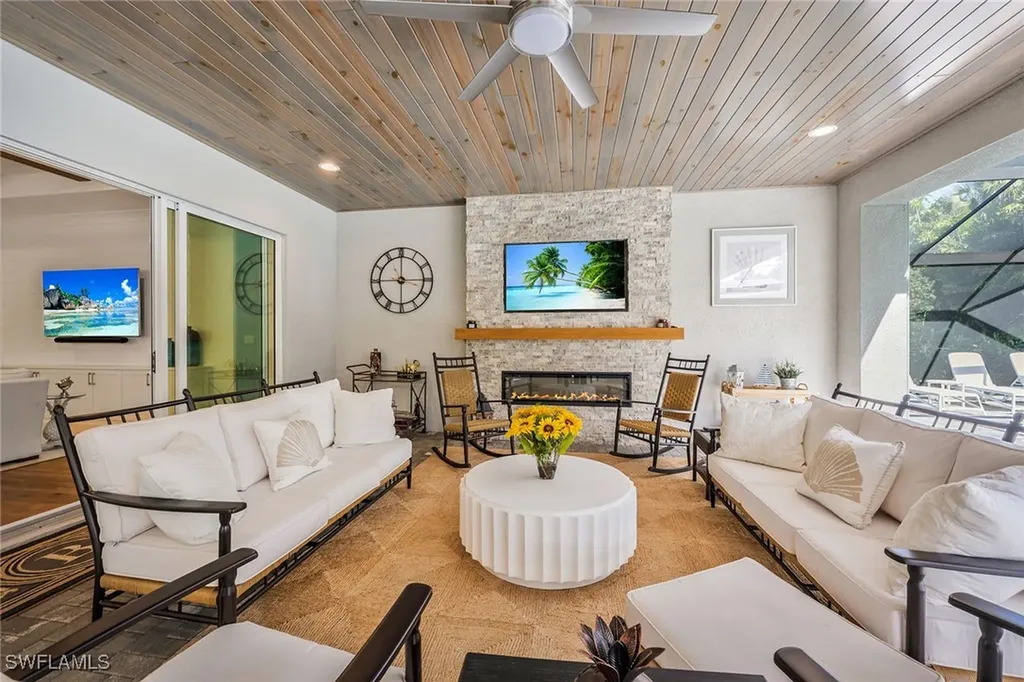 12338 Lavender Avenue Naples FL 34120