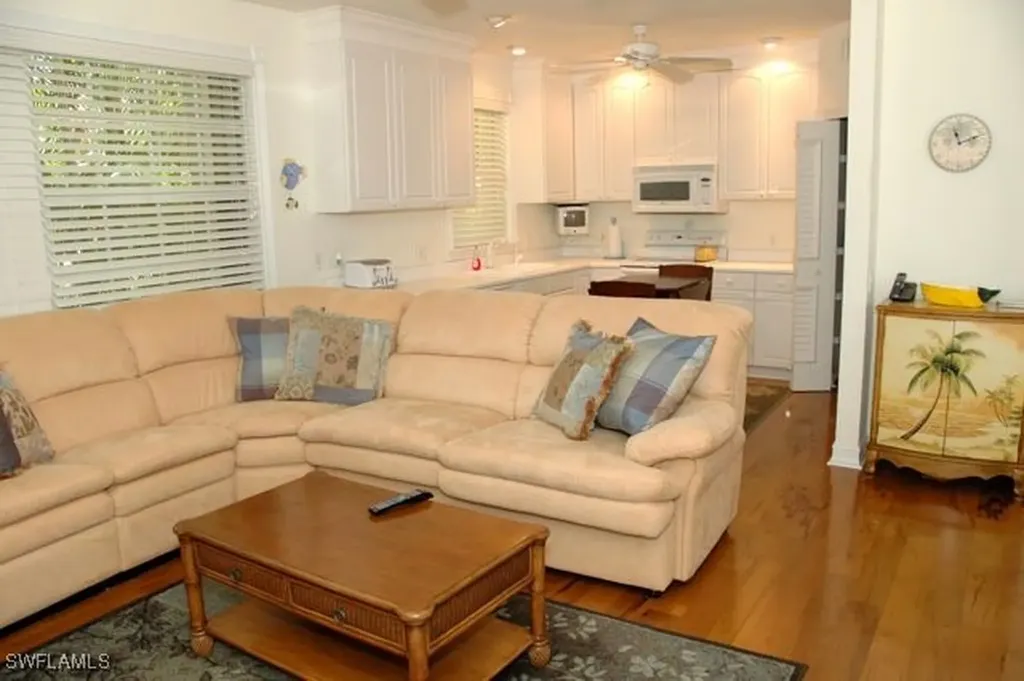 590 E Lake Drive Naples FL 34102