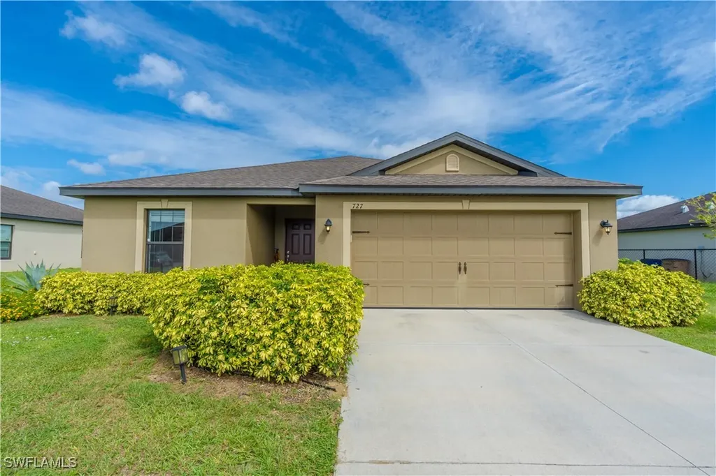 727 Morningview Court Lehigh Acres FL 33974