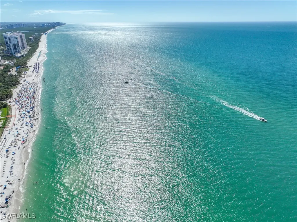691 92nd Avenue N Naples FL 34108
