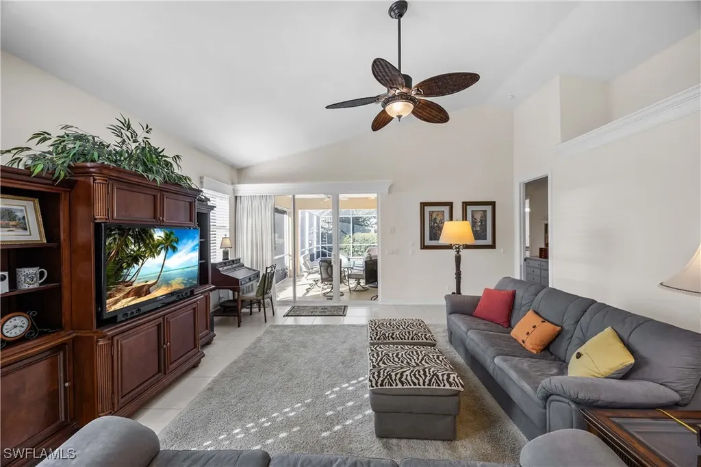 691 92nd Avenue N Naples FL 34108