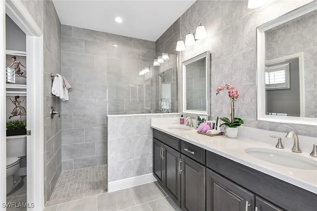 4539 Centaurus Circle Naples FL 34120