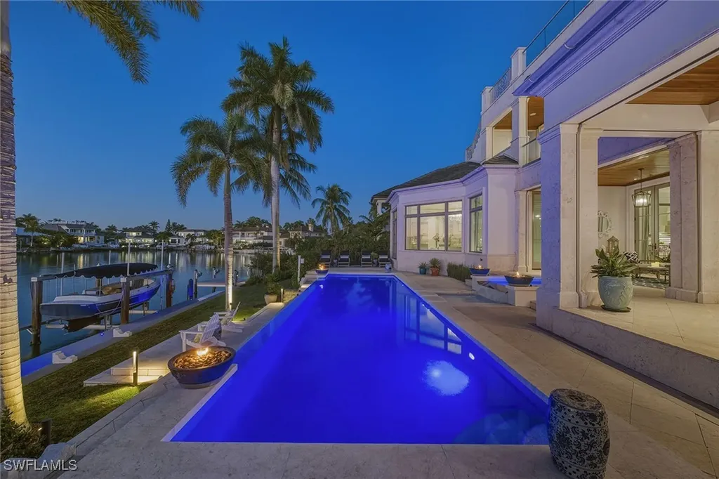 3125 Leeward Lane Naples FL 34103