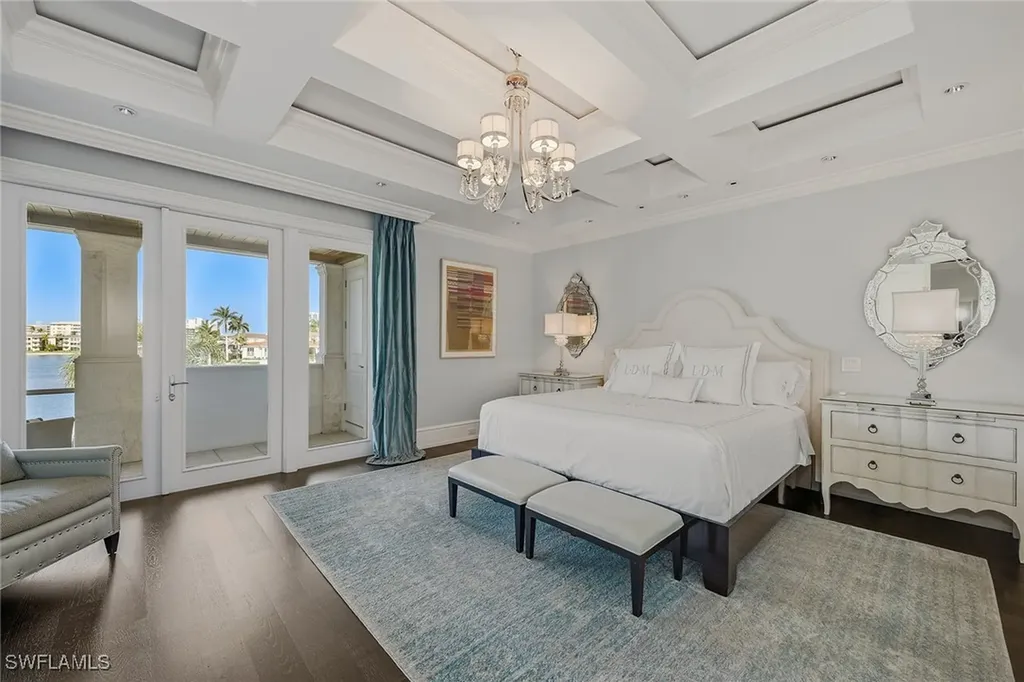 3125 Leeward Lane Naples FL 34103