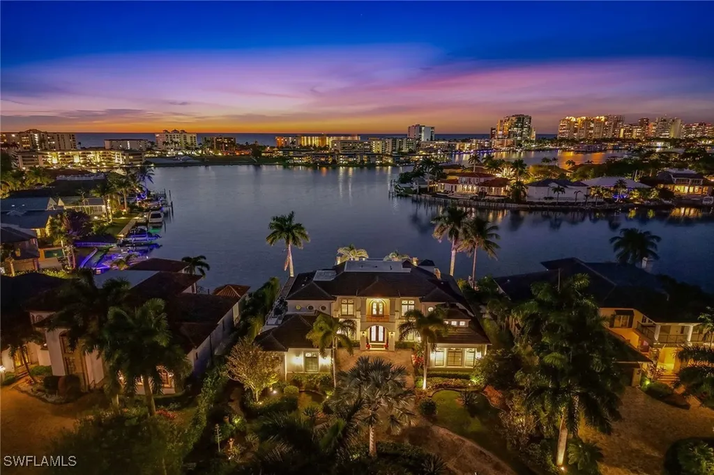 3125 Leeward Lane Naples FL 34103