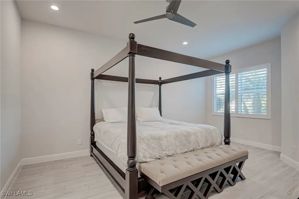 9087 Saint Lucia Drive Naples FL 34114