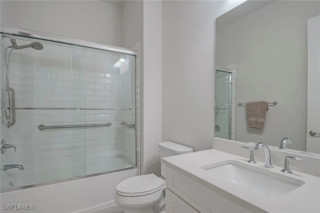 9087 Saint Lucia Drive Naples FL 34114