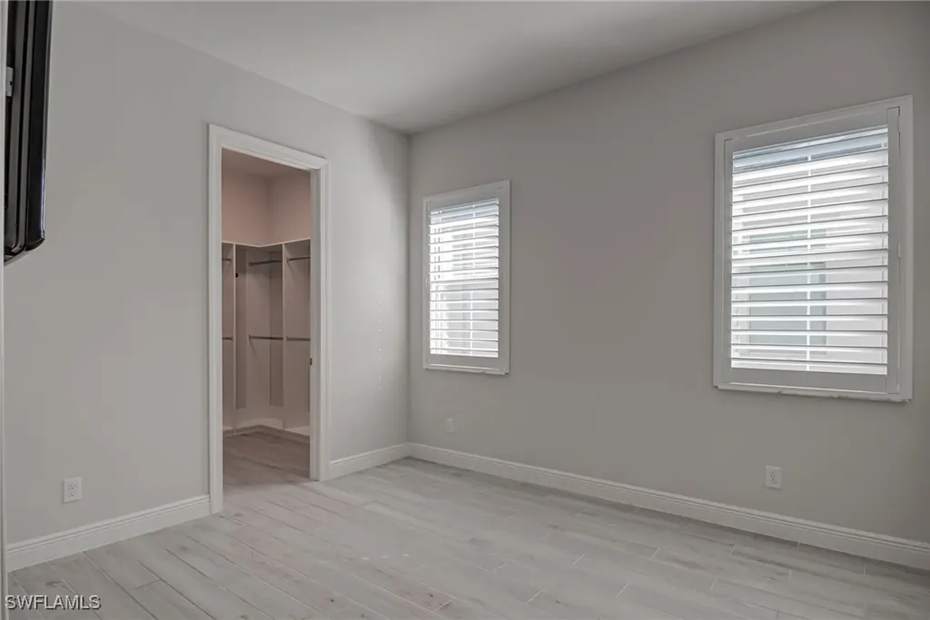9087 Saint Lucia Drive Naples FL 34114