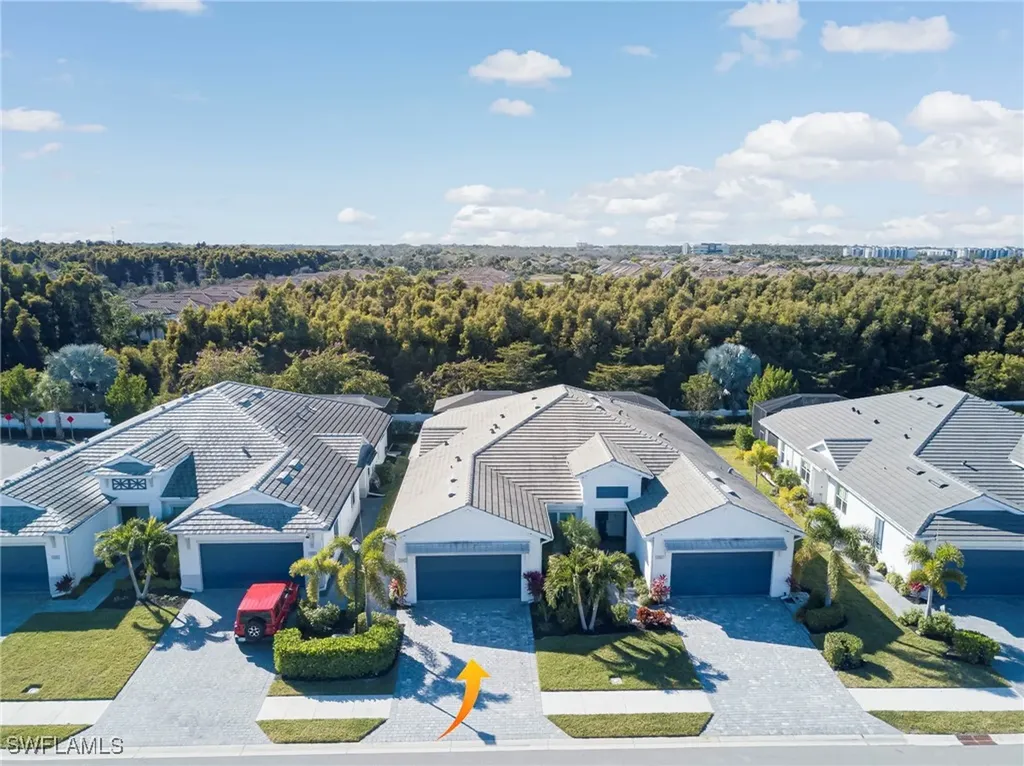 9087 Saint Lucia Drive Naples FL 34114