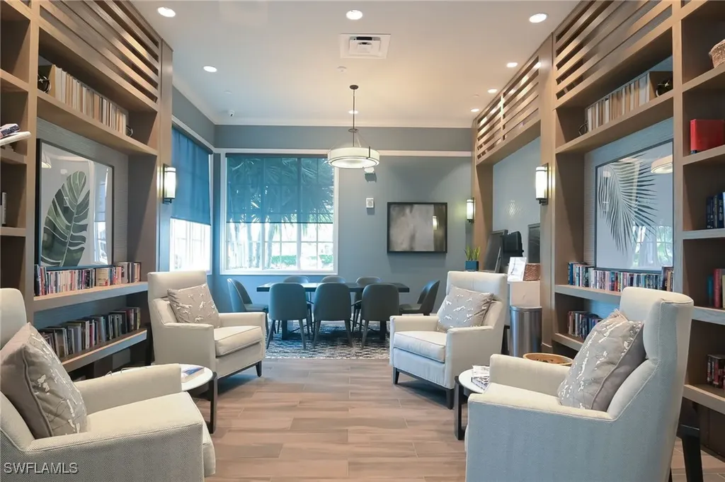 9087 Saint Lucia Drive Naples FL 34114