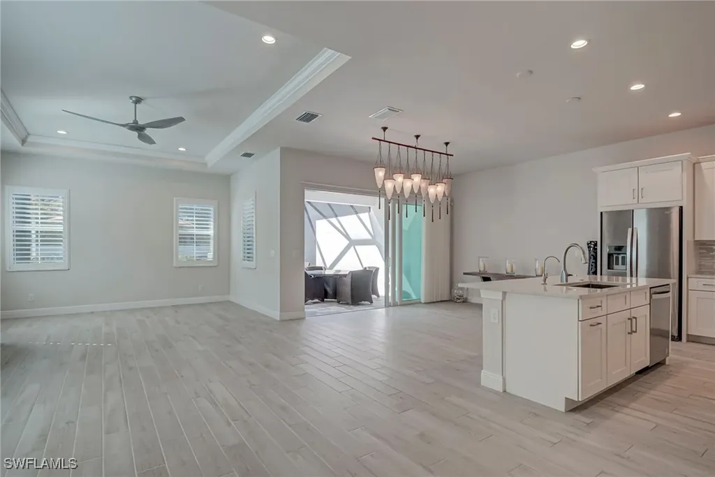 9087 Saint Lucia Drive Naples FL 34114