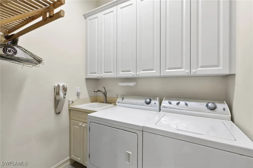 1389 Bayport Avenue Marco Island FL 34145