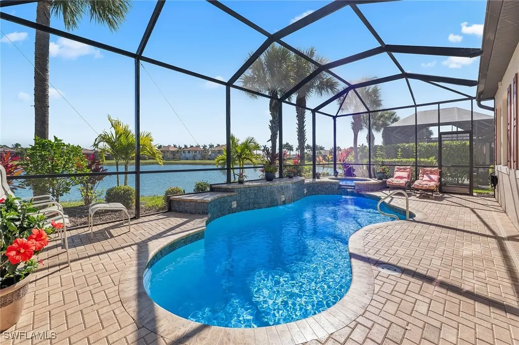 1402 Redona Way Naples FL 34113