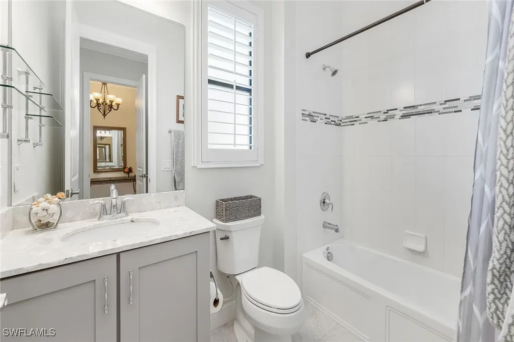 1402 Redona Way Naples FL 34113