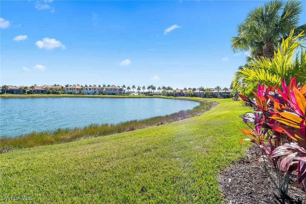 1402 Redona Way Naples FL 34113