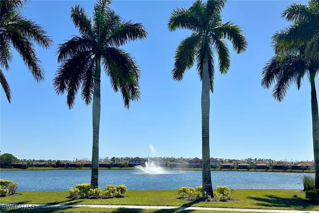 1402 Redona Way Naples FL 34113
