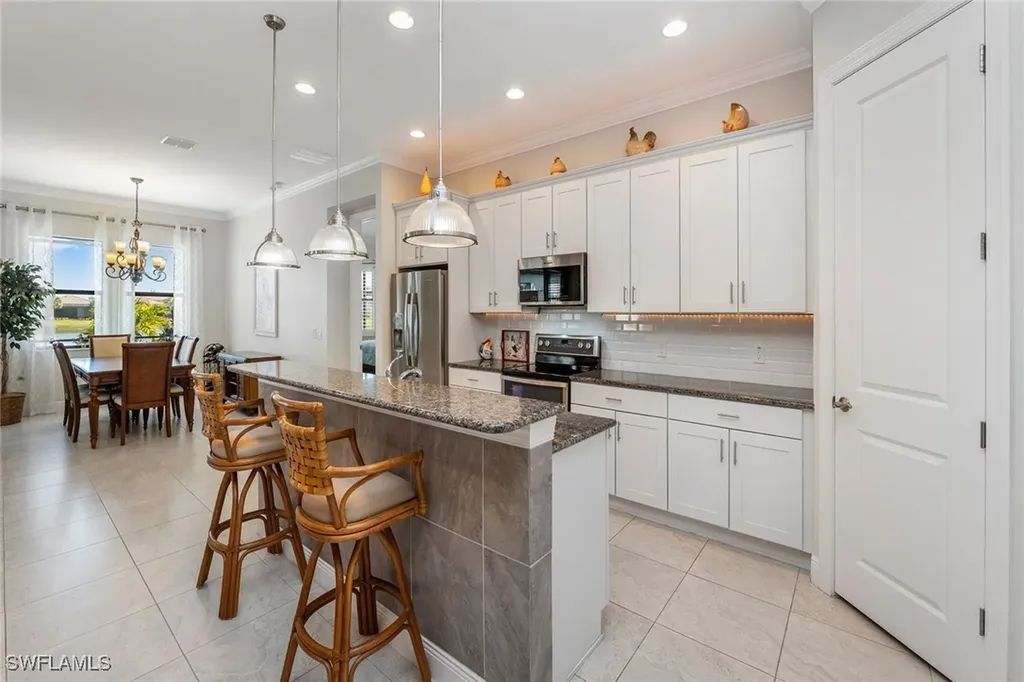 1402 Redona Way Naples FL 34113