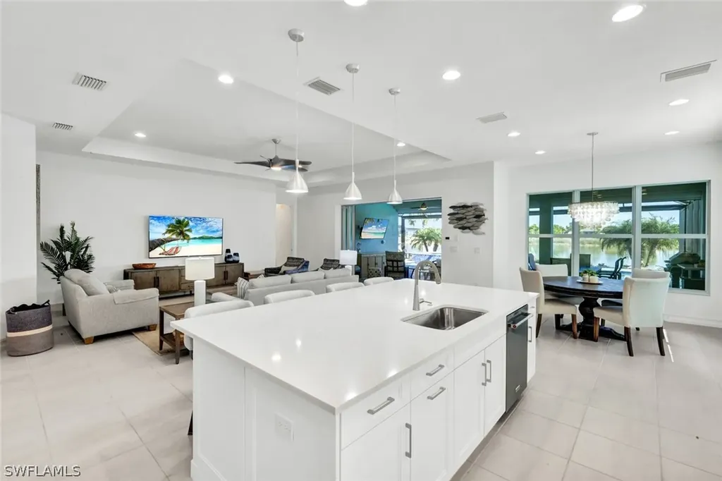 6161 Megans Bay Drive Naples FL 34113